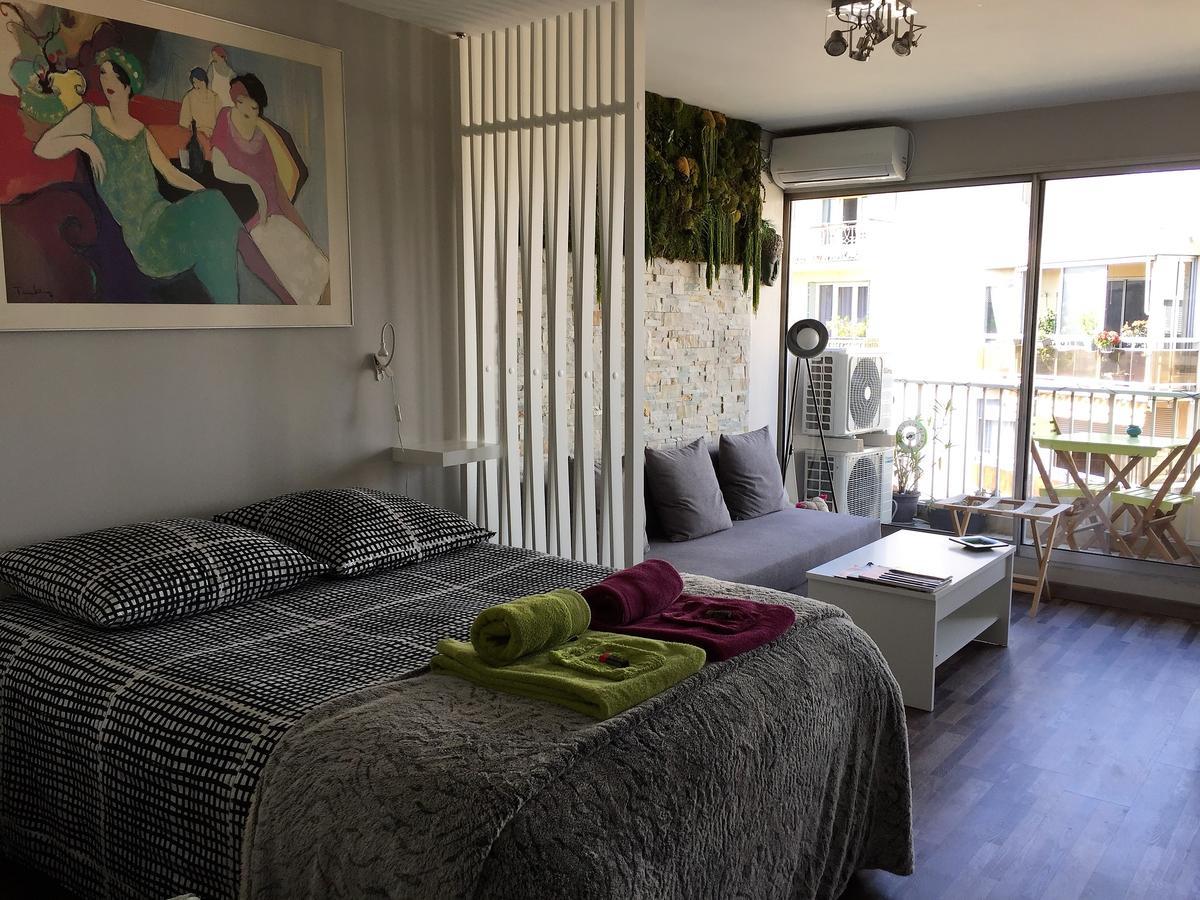1 Chambre, 1 P'Tit Dej', 1 Sourire Montpellier Bagian luar foto